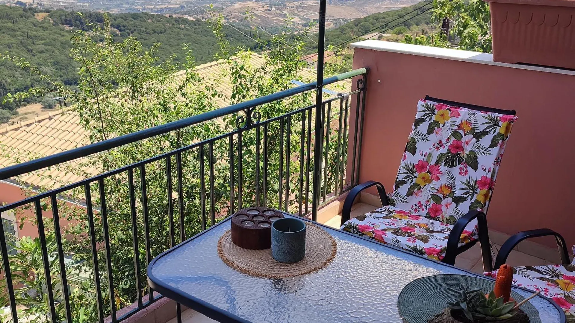 فيلا The Art Of The View Mandoukata بيت للعطل